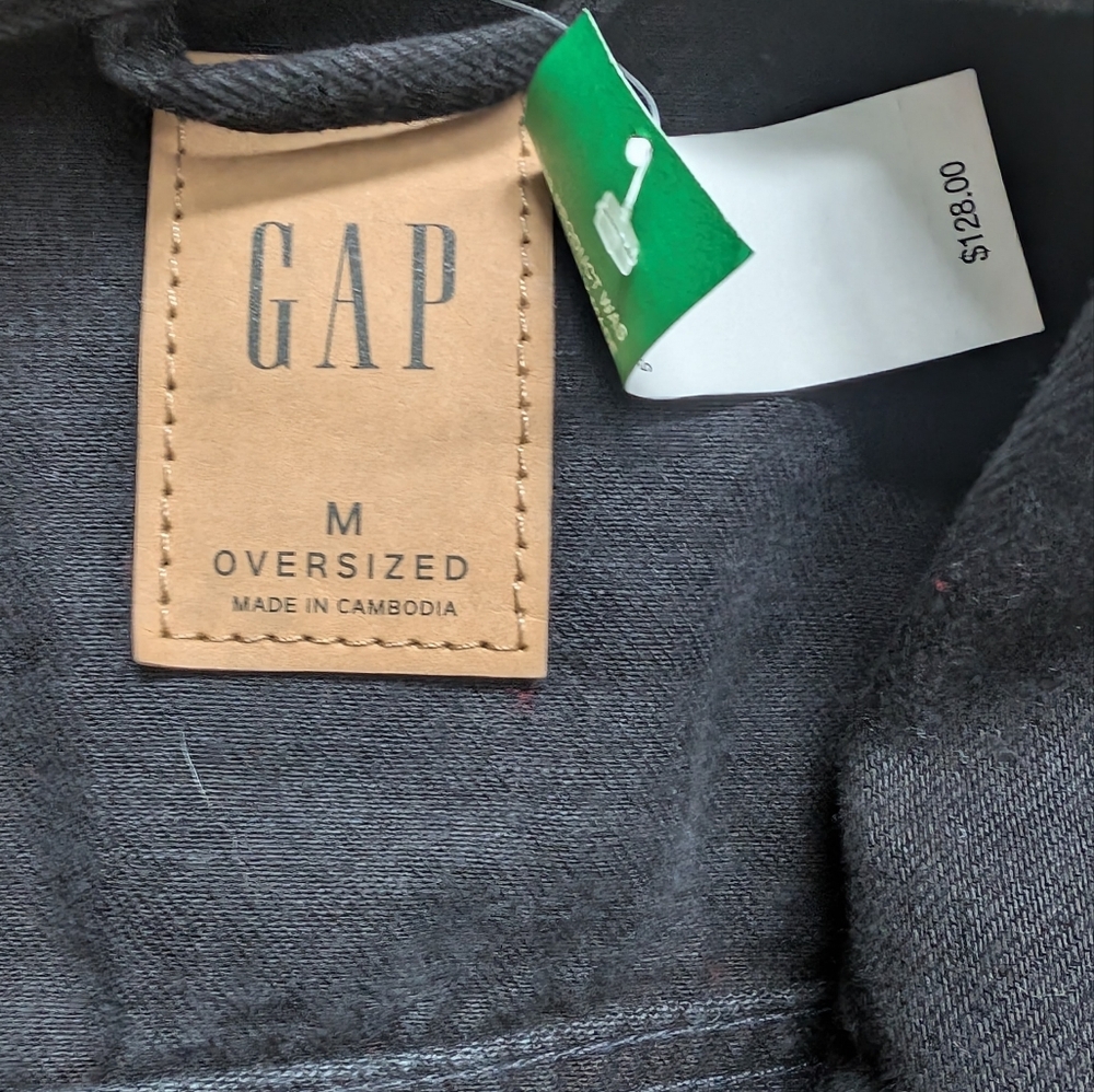 NWT: GAP Black Jean Jacket with Silver Studs - Picture 6 of 6